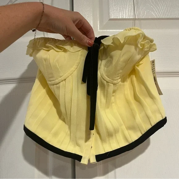 butter bustier yellow corset lace up top with velvet details and bow NWT - Picture 5 of 6